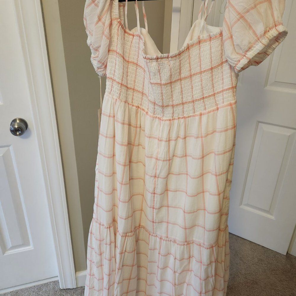 Universal Thread Women's Puff Short Sleeve A-Line Dress - Cream Plaid XL - Picture 8 of 9